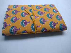 Journal indien gaufré fait à la main, Journal de bord avec cravate de couleur jaune, pour Journal intime, cadeau - Product Image 3