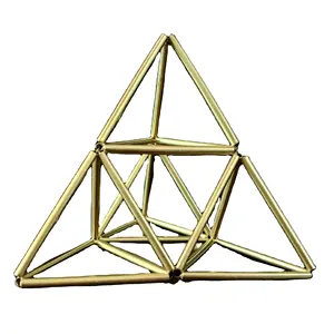 Metall-Dreieck-Dekoelement Minimalismus Innendesign geometrische Dreieck-Deko