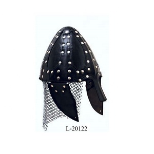 Casque d'armure artisanal en cuir médiéval de l'âge sombre avec cotte de mailles - Product Image 1
