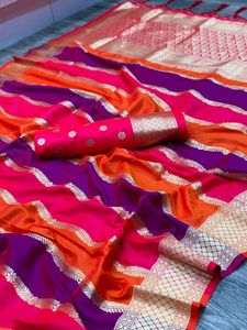 สารีผ้าไหมสำหรับผู้หญิงในราคาขายส่งจากอินเดียนำเสนอโดยพระราชส่งออก - Product Image 5