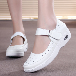 <span class=keywords><strong>Scarpe</strong></span> da allattamento antiscivolo comode da <span class=keywords><strong>donna</strong></span> in pelle pieno fiore di mucca <span class=keywords><strong>bianche</strong></span> <span class=keywords><strong>scarpe</strong></span> di sicurezza da lavoro ospedaliero - Product Image 4