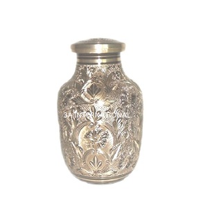 Human <b>Ashes</b> Engraving Jar Cremation Brass Urns Metal Urn American Style Brown Finished Funeral Service Cremation Urns <b>For</b> Adult - Product Image 1