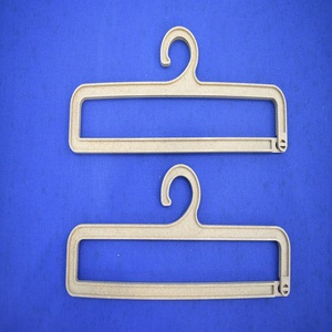 Cintre rectangulaire écologique 200x29mm, cintre bio-sourcé, nouvelle solution de suspension en plastique à base de balle de riz pour serviettes, chaussettes, vêtements - Product Image 2