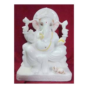 Escultura de mármol blanco sin manchas, Lord Ganesh sentado con Mushak - Product Image 1