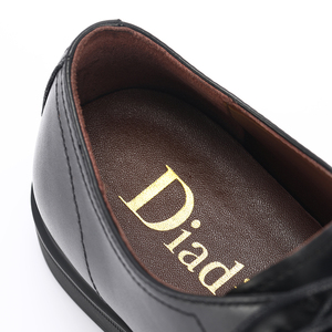 <span class=keywords><strong>Scarpe</strong></span> Formali da <span class=keywords><strong>Uomo</strong></span> in Vera Pelle di Produzione Cinese - <span class=keywords><strong>Scarpe</strong></span> Eleganti per Ufficio e Business per Tutte le Stagioni <span class=keywords><strong>con</strong></span> Fodera in Pelliccia e Suola in Gomma - Product Image 2