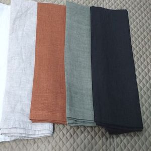 Serviettes de table en polyester à motif uni toutes saisons, style moderne fait main, personnalisables, très résistantes pour la maison et l'hôtellerie - Product Image 2