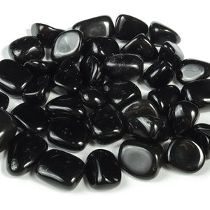 Piedra caída de obsidiana negra hecha a mano de alta calidad, venta al por mayor, piedras preciosas de cristal de ágata de alta venta, regalos de Navidad de amor Feng Shui - Product Image 1