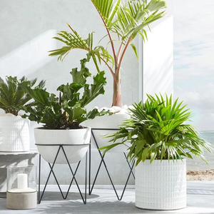 แพลนเตอร์ชุดสามการออกแบบใหม่พร้อมขาตั้ง - Product Image 2