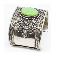 Menottes en laiton plaqué argent avec pierre d'agate bracelet de menottes en argent de style ethnique bracelet de menottes en argent