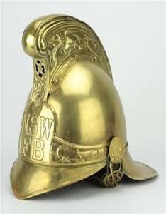 Casco de cobre y latón al precio más bajo, de fabricante indio, arte de Metal puro y coleccionable, tamaño de cliente - Product Image 1