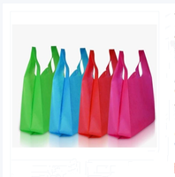 Sacs d'épicerie réutilisables en tissu non tissé personnalisés, sacs cadeaux dorés, sacs fourre-tout non tissés avec logo imprimé sur mesure