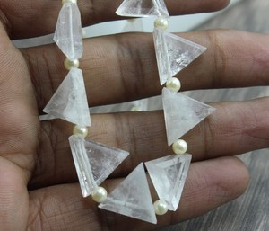 2020 populaire 9 pièces naturel glace Quartz pierres précieuses perles à facettes trillion forme perles de pierre blanche pour la fabrication de bijoux - Product Image 5