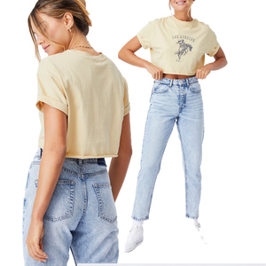 Colección Verano 2026: Camiseta Ecológica de Mezclilla con Cuello Redondo, Agujeros y Botones, 100% Algodón para Niñas y Estudiantes - Product Image 4