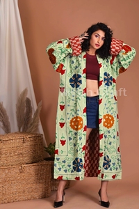 Abrigo Kimono Bordado Suzani - Kimono Suzani - Chaqueta Abrigo Suzani Uzbeka - Bordado Floral Estilo Boho - Abrigo de Invierno - Product Image 4