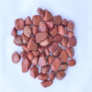 Pierres de quartz rouge polies, qualité supérieure, 25 à 35 mm, naturelles, sculptées et gravées, mascotte, vente en gros - Product Image 1