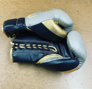 ถุงมือฝึกหนังวัวสีดำสีเทาเมทัลลิกสำหรับศิลปะการต่อสู้และชกมวยผลิตในปากีสถานทำตามสั่ง - Product Image 5