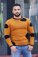 Pulls Élégants pour Hommes Faits Main