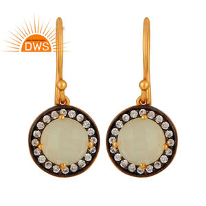 Boucles d'oreilles pendantes en argent sterling 925 plaqué or avec pierres précieuses rondes de calcédoine préhnite, tendance pour mariage et soirée - Product Image 1