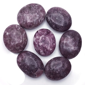 Pierre de palmier en lépidolite polie pour l'amour et l'énergie de guérison, cristal naturel anti-stress et décoration élégante pour la maison, vente en gros - Product Image 1