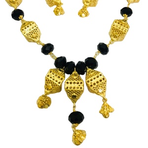 Abalorios de joyería de moda de 18 quilates superventas, collares exportados de alta calidad de la India con perlas como piedra principal - Product Image 1