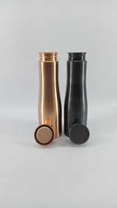 Bouteille d'eau de luxe en cuivre pur de haute qualité, différents styles, emballage haut de gamme, verres en plastique de meilleure qualité - Product Image 4