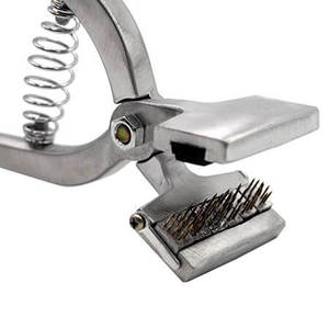 Uamed LTD Pince à tatouer en acier inoxydable de haute qualité Instrument chirurgical vétérinaire le plus vendu - Product Image 3