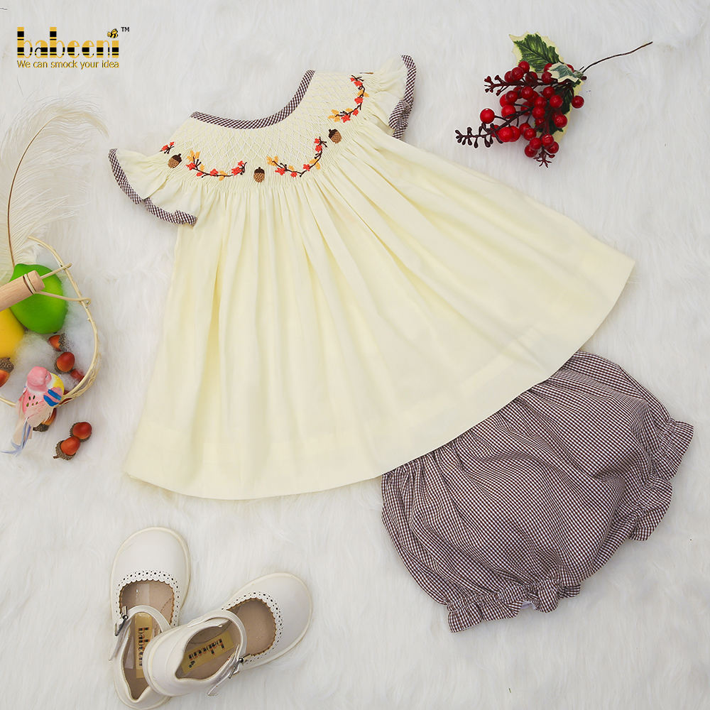 Flower Hand Smocked Girl Clothing - Bb2364 