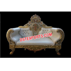 Sofá Maharaja tallado de metal latón para boda sofá de dos plazas de metal latón dorado y plateado para boda fabricante de muebles de boda Reino Unido - Product Image 1