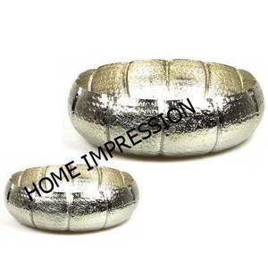 Grand bol élégant en acier inoxydable argenté Urli Qualité acier martelé Décoration de table design Bols de haute qualité - Product Image 2