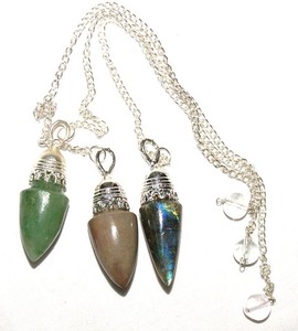 Mezcla de piedras preciosas piedra péndulos con cadena - Product Image 1