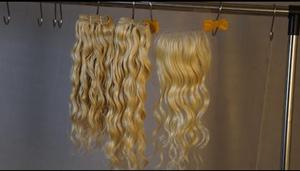 Estilistas de Cabello Rubio Ceniza # Extensiones de Cabello Remy Indio 372, Ondulado Natural, Doble Trama, con Cierres 4X4/5X5 para el Mayorista de Cabello Tyagi - Product Image 2