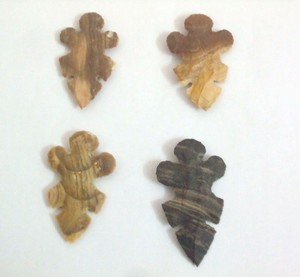 Pointes de flèches de jaspe en pierre incurvée en ligne | Pointes de flèches de jaspe en pierre incurvée à bas prix Guérison Agate indienne - Product Image 1