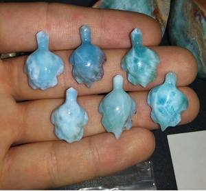 Tortuga Tallada en Piedra Preciosa Natural Genuina, Larimar de 15 mm, Cabujón Suelto Liso, Gemas Certificadas por IGI para Joyería de Colgante - Product Image 2