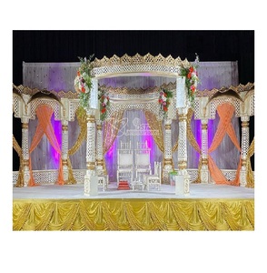 Mandap Maharaja pour la décoration de cérémonies indiennes, grand mandap blanc et doré, décoration Haveli, grand mandap de mariage sud-asien, Mandap Maharaja Royaume-Uni - Product Image 1