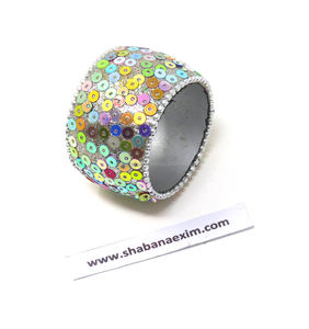 Anillo de madera para decoración del hogar, diseño personalizado hecho a mano, regalo de Navidad, plato, mesa, soporte para servilletas - Product Image 5