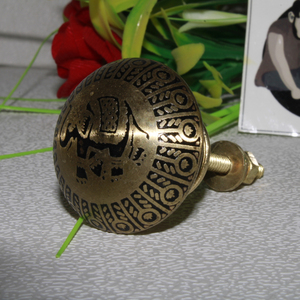 Bouton de poignée en laiton gravé et forme ronde de conception d'éléphant - Product Image 1