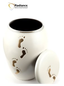 Urna Funeraria de Latón Grabada con Huella, Urna Conmemorativa en Forma de Corazón para Cenizas Humanas, Pequeño Recuerdo, Contenedor para Cenizas - Product Image 5