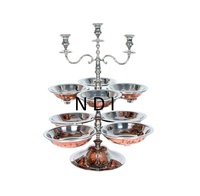 Équipement de service de traiteur pour hôtel royal Chauffe-plats Design fait à la main Finition plaquée or Chauffe-plats pour buffet