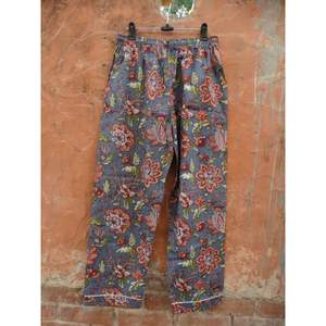 Premium indio algodón estampado floral de talla grande verano otoño primavera cómodo pijama de Punto 2 piezas conjunto ropa de dormir al por mayor - Product Image 3