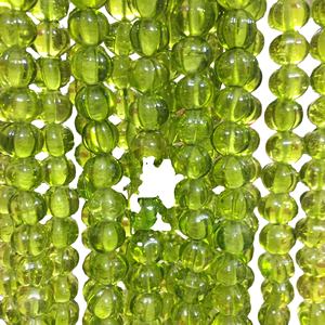 Perles de verre faites à la main vertes transparentes en forme de citrouille vente en gros - Product Image 1