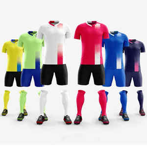 Conjunto de Camiseta y Pantalones Cortos de Fútbol Transpirable de Buena Calidad, Uniforme de Fútbol Personalizado, Uniforme de Fútbol de Poliéster para Club, Conjunto de Práctica de Fútbol - Product Image 1