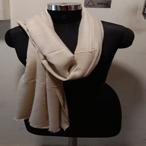 Chal Largo de Cachemira 100% Pura para Invierno, Color Personalizado, Suave, al Mejor Precio para Mujer, Venta al Por Mayor - Product Image 6