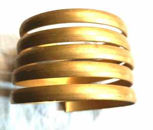 Bracelets et joncs en spirale sur mesure, adaptés aux designers et fabricants de bijoux tribaux africains, disponibles en différentes tailles - Product Image 4