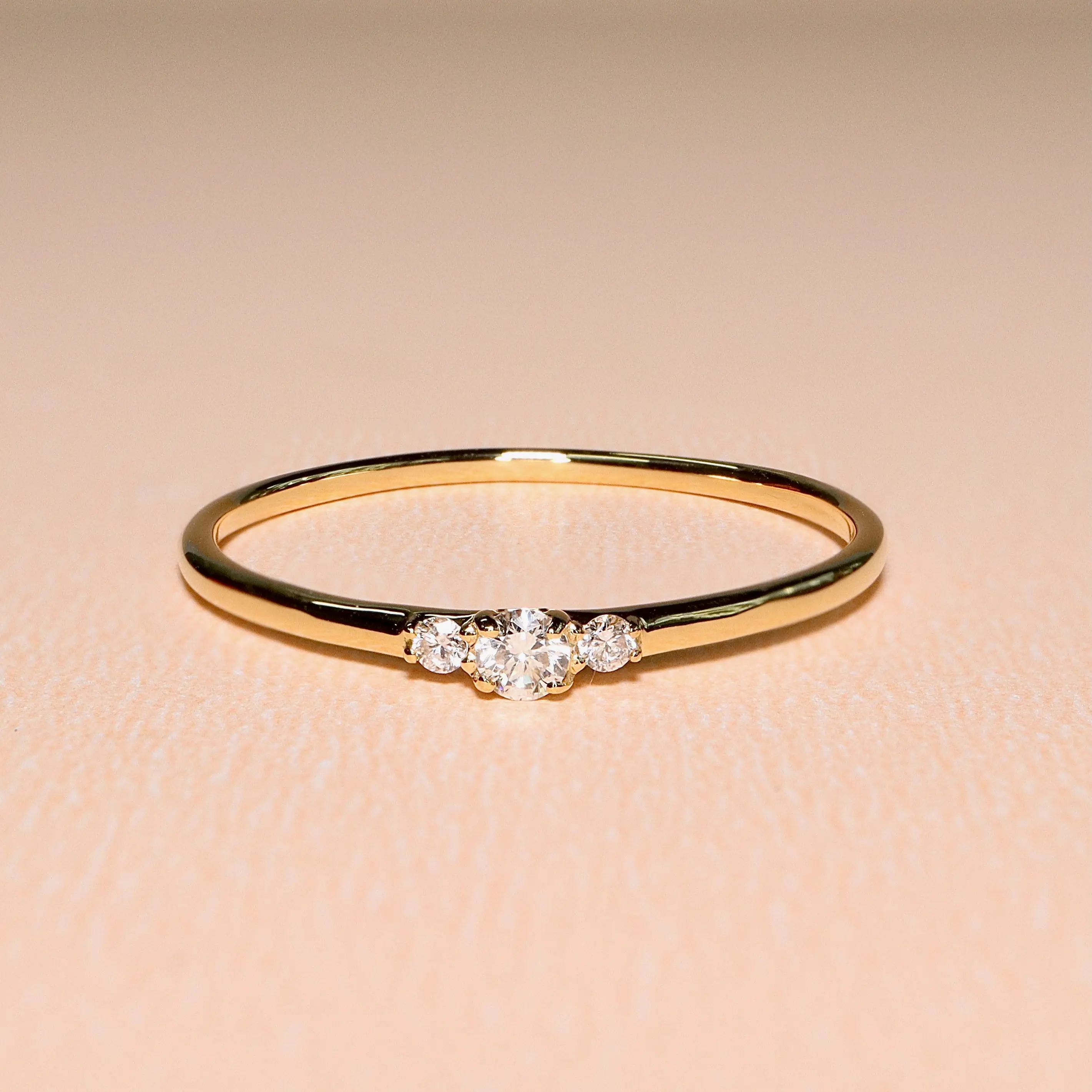 High Quality Custom Solid Gold Jewelry Minimal Three Diamond Ring Women Engagement Wedding Rings Women K5164 SVS Jewelry