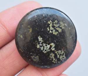 Piedra preciosa Natural de pirita nuumita para diseño de joyería, cabujones con forma de mezcla, al por mayor, calidad superior, Apache nuumita - Product Image 2