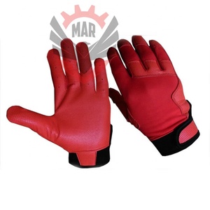Catégorie de produits Gants de frappeur en cuir de conception rouge et noire personnalisée Confortables et élégants - Product Image 1