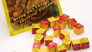 Cube naturelles, vente en gros, <span class=keywords><strong>épices</strong></span> et assaisonnements mélangés au dos, avec marque Lotus, emballage de <span class=keywords><strong>4</strong></span>/5/10/12g - Product Image 4