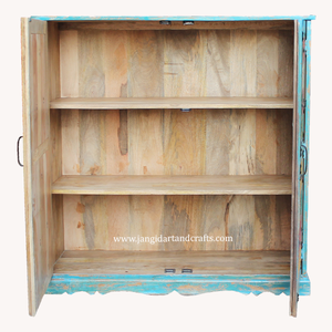 Garde-robe à 2 portes en bois massif sculpté à la main en style Antique pour chambre à coucher - Product Image 3