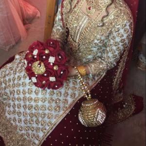 2019 elegante indio y pakistaní nupcial acampanado Lehenga con largo Kamiz vestido de novia pesado Zardozi bordado - Product Image 1