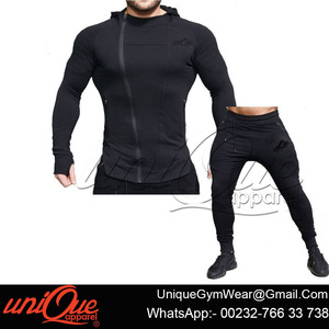 Conjunto Deportivo Informal Unisex 2020 UNIQUE con Capucha y Rayas Rojas, Ecológico, Transpirable, Invierno, Personalizado, Poliéster/Algodón - Product Image 5